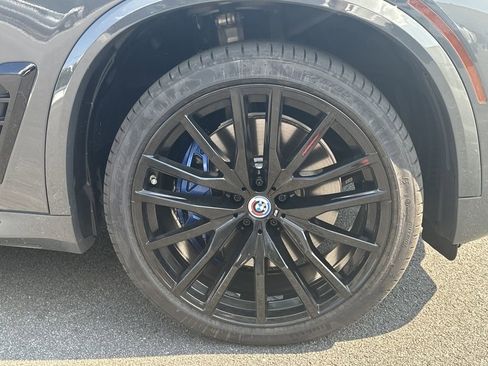 Used 2022 BMW X5 M50i w/ Executive Package image 12