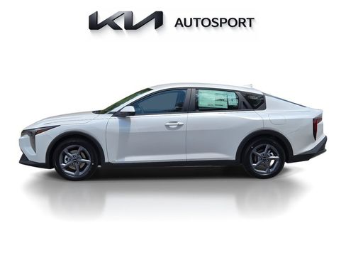 New 2026 Kia K4 FWD image 14