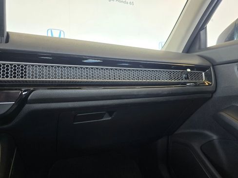 Used 2025 Honda Civic LX image 16