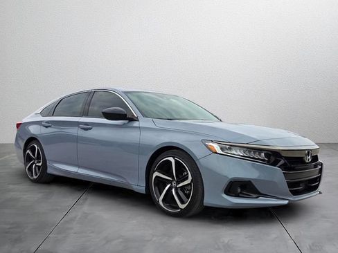 Used 2022 Honda Accord Sport image 6