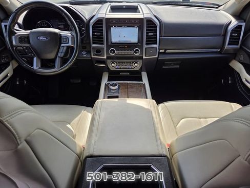 Used 2019 Ford Expedition Platinum RWD image 17