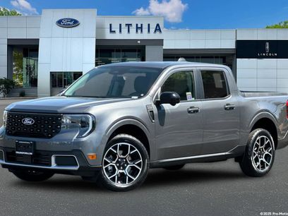 New 2025 Ford Maverick Lariat