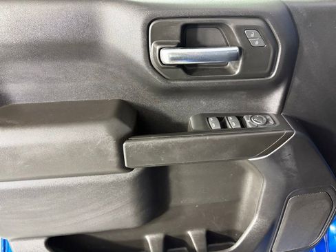 Used 2022 Chevrolet Silverado 1500 Custom RWD image 22