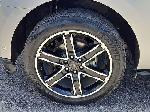 Used 2019 Ford Expedition Max Limited w/ Equipment Group 303A AWD/4WD image 13