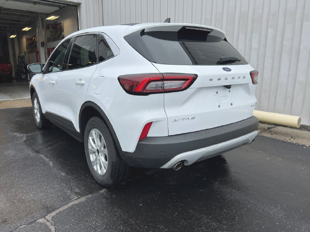 Used 2023 Ford Escape Active w/ Tech Pack #2 AWD/4WD image 7