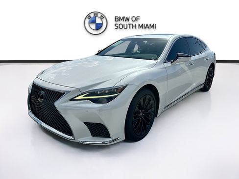 Used 2023 Lexus LS 500 RWD image 3
