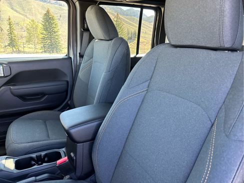 New 2026 Jeep Wrangler Unlimited Sport image 46