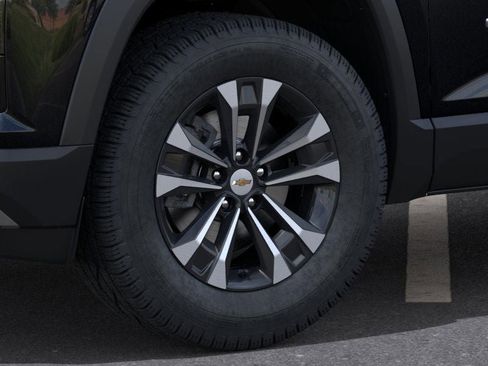 New 2026 Chevrolet Equinox LT w/ Safety and Technology Package image 33