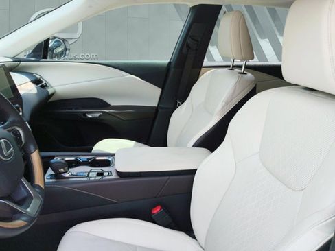 Certified 2024 Lexus RX 350 AWD/4WD image 9