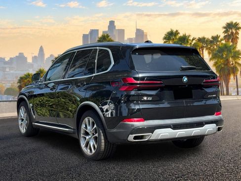 Used 2024 BMW X5 xDrive40i AWD/4WD image 6