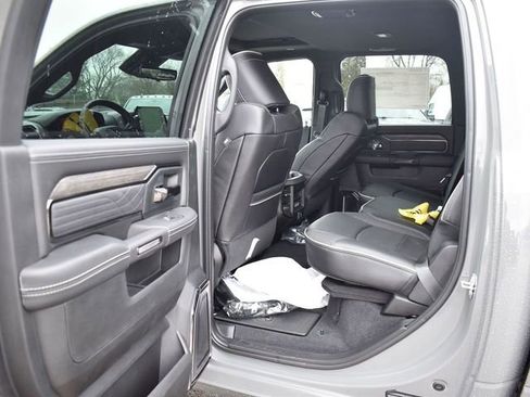 New 2026 RAM 2500 Limited AWD/4WD image 37