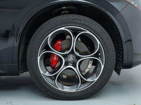 New 2025 Alfa Romeo Stelvio Sprint w/ Veloce Package image 21