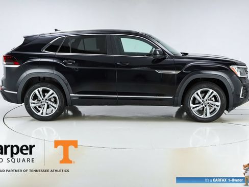 Used 2024 Volkswagen Atlas Cross Sport SEL R-Line AWD/4WD image 48