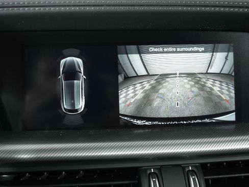 New 2025 Alfa Romeo Stelvio Sprint AWD/4WD image 25