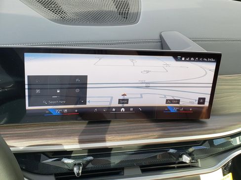 New 2026 BMW X5 xDrive40i w/ Premium Package image 24