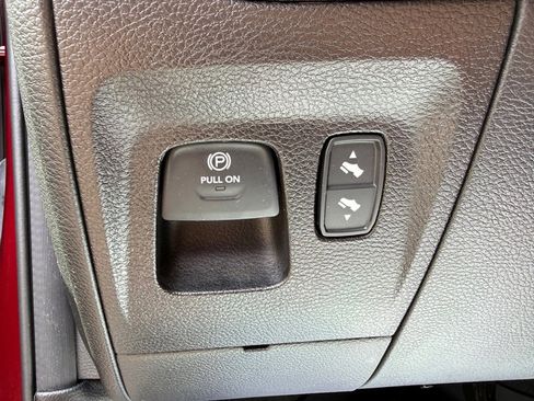 Used 2021 RAM 1500 Big Horn image 15