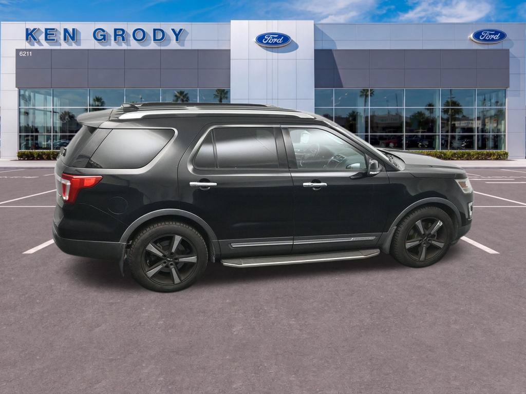 Used 2017 Ford Explorer Limited FWD image 13