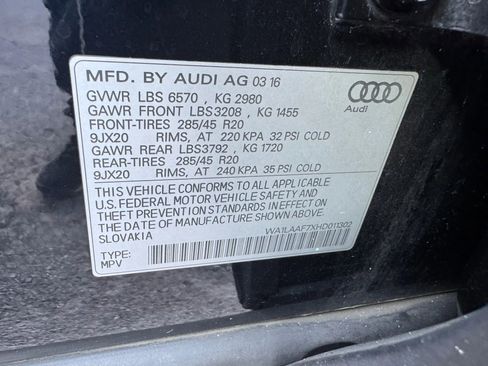 Used 2017 Audi Q7 3.0T Premium Plus image 38