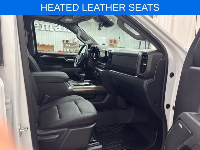 New 2026 Chevrolet Silverado 1500 RST w/ RST All Star Premium Package AWD/4WD image 17