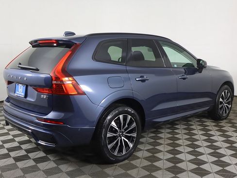 Used 2023 Volvo XC60 B5 Plus w/ Climate Package image 12
