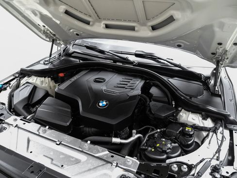 Used 2022 BMW 230i Coupe w/ M Sport Package RWD image 45
