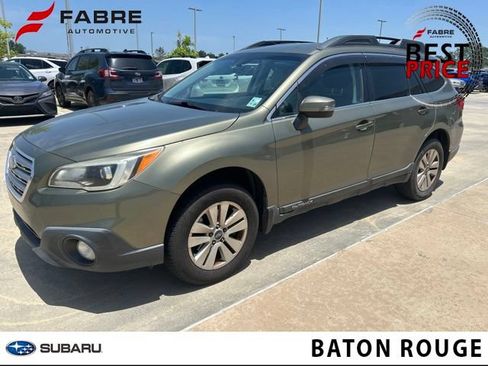 Used 2017 Subaru Outback 2.5i Premium AWD/4WD image 1