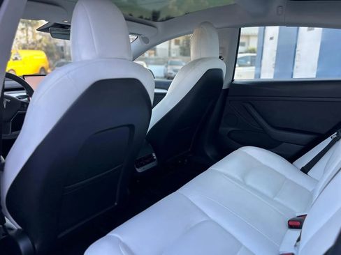 Used 2023 Tesla Model 3 Standard Range image 20