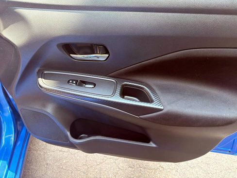 Used 2021 Nissan Versa SV FWD image 9