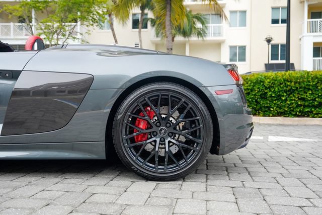 Used 2018 Audi R8 V10 AWD/4WD image 16