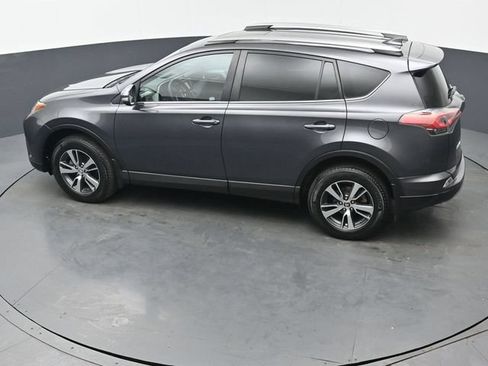 Certified 2018 Toyota RAV4 XLE w/ Plus Extra Value Package AWD/4WD image 38