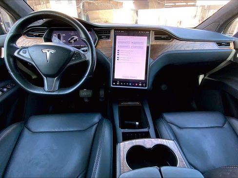 Used 2018 Tesla Model X 100D image 14