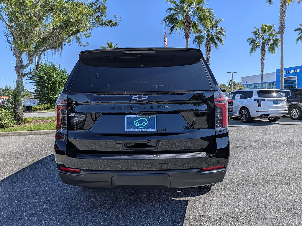 Used 2025 Chevrolet Suburban LS RWD image 31
