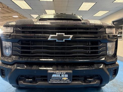 New 2026 Chevrolet Silverado 2500 Custom w/ Custom Value Package AWD/4WD image 12