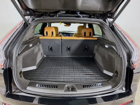 Used 2023 Cadillac XT4 Sport w/ Sun And Sound Package image 30