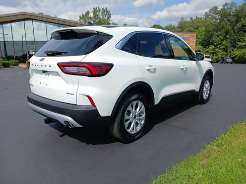 Used 2023 Ford Escape Active w/ Tech Pack #2 AWD/4WD image 6