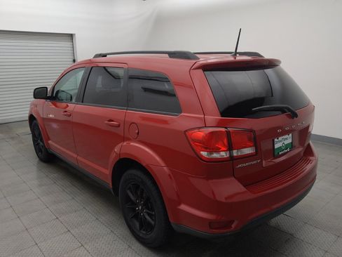 Used 2019 Dodge Journey SE w/ Blacktop Package FWD image 5