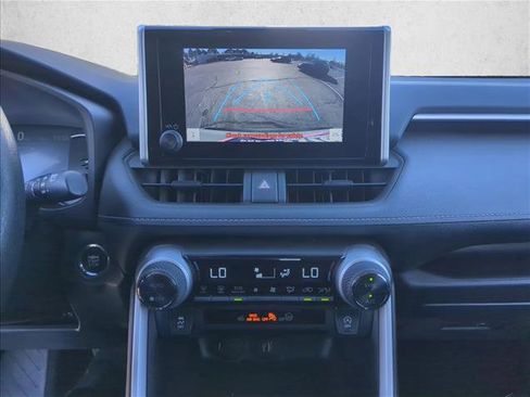Used 2024 Toyota RAV4 XLE image 17