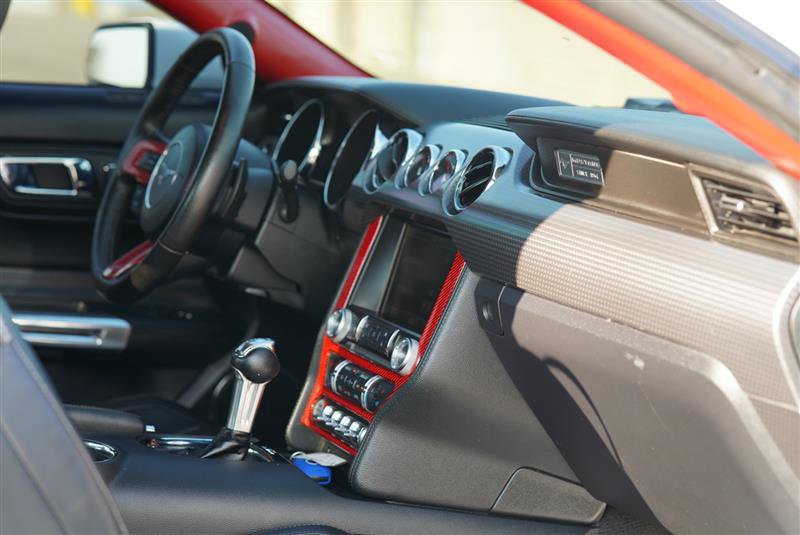 Used 2015 Ford Mustang Coupe RWD image 71