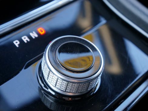 Used 2023 Jeep Grand Cherokee L Laredo image 30