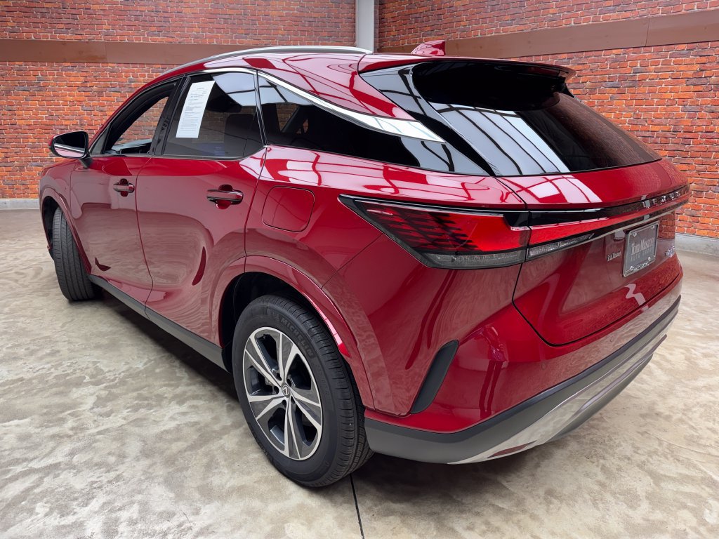 Used 2025 Lexus RX 350 Premium w/ Accessory Package (K3) AWD/4WD image 2