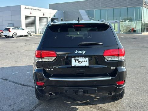 Used 2020 Jeep Grand Cherokee Overland AWD/4WD image 31