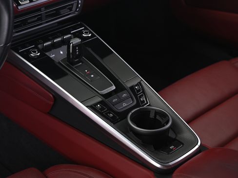 Certified 2023 Porsche 911 Carrera S RWD image 33
