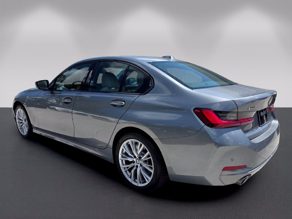Certified 2023 BMW 330i xDrive Sedan AWD/4WD image 6