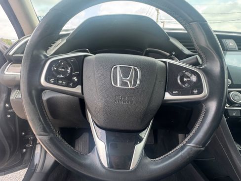 Used 2020 Honda Civic EX image 10