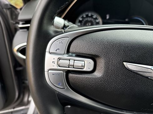 Used 2025 Genesis GV70 2.5T image 17
