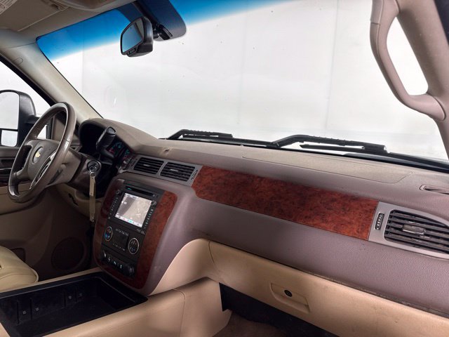Used 2014 Chevrolet Silverado 3500 LTZ w/ LTZ Plus Package AWD/4WD image 33