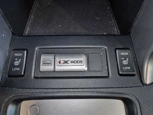 Used 2017 Subaru Forester 2.5i Premium AWD/4WD image 41