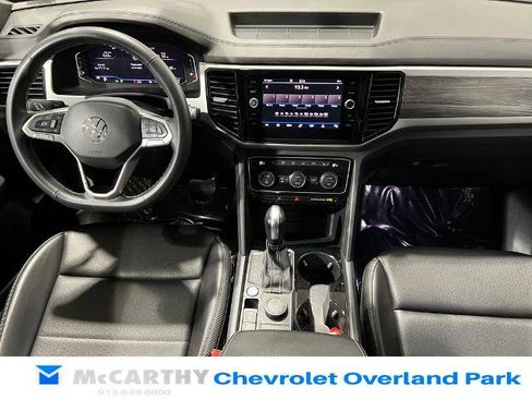 Used 2022 Volkswagen Atlas Cross Sport SE AWD/4WD image 21