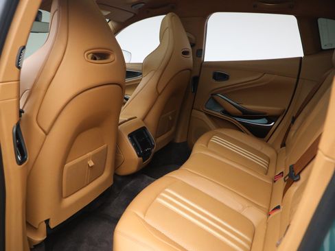 Used 2025 Aston Martin DBX 707 AWD/4WD image 19