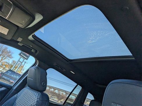 New 2026 GMC Acadia Denali w/ Super Cruise Package image 19